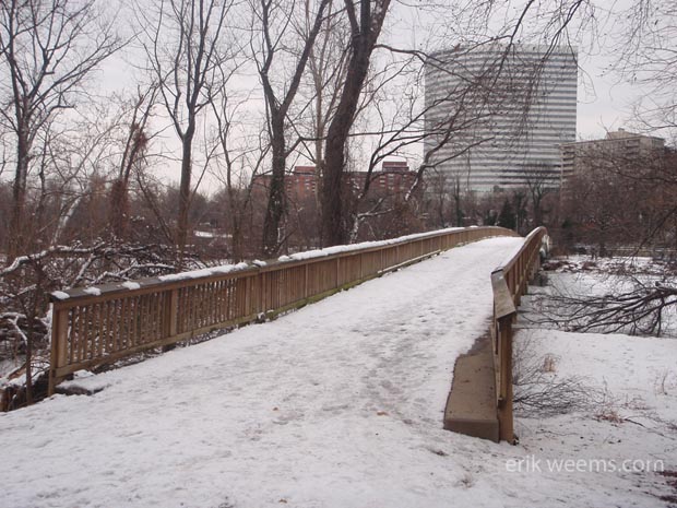 Roosevelt Island Bridge - Snow Covered