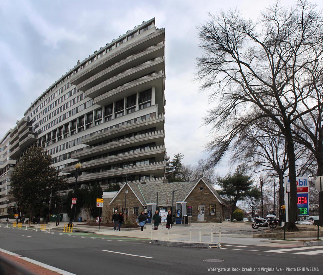 Click image to enlarge - the Watergate complex at Virginia Ave and Rock Creek Parkway The Watergate complex at Virginia Ave and Rock Creek Parkway