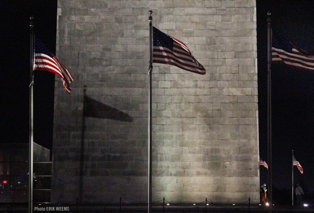 Washington Monument at night