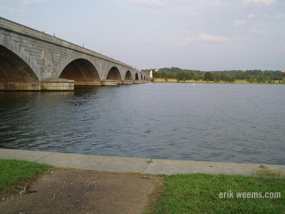 Memorial Arlington Bridge - Washington DC Memorial Arlington Bridge - Washington DC