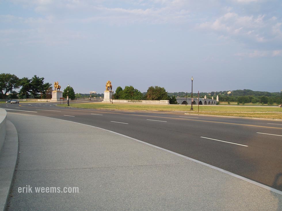 Memorial Arlington Bridge - Washington DC Memorial Arlington Bridge - Washington DC