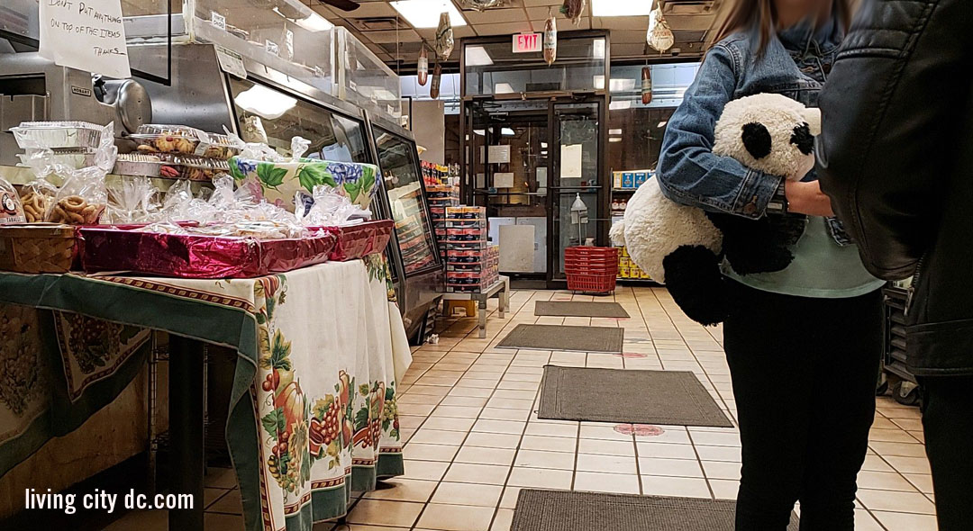 Inside the Pizza